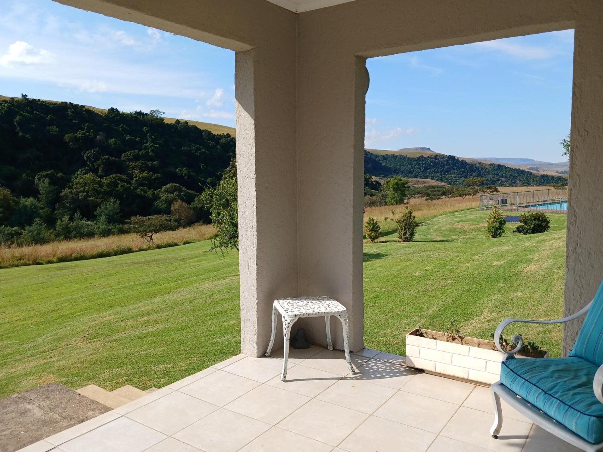 Ledges Retreat Villa Bergville Bagian luar foto